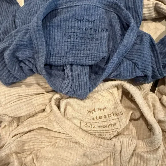 Little Sleepies Lot Bundle Of 2 Size 6-12 Months Wash Wear Play Girls Baby - Picture 3 of 3